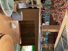 -蜜桃餐厅·伴山(湖滨商业街店)