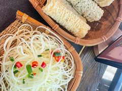 -吼堂老火锅(湖滨银泰in77店)