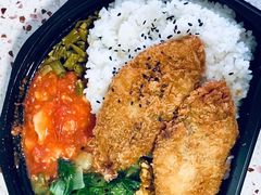 -全家便利店(秀沿路二店)