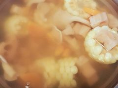 -爱的果实月嫂育婴师(世纪东方店)