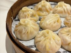 -馋三尺蟹粉小笼(人民广场店)