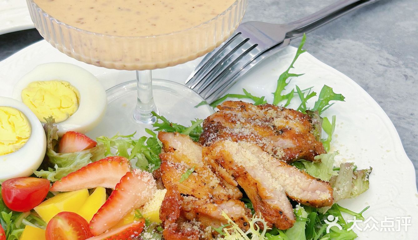 在中山！！！给我挖到了少女心满满的店！！