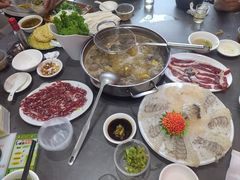 -官塘陈记鱼生·潮汕砂锅粥·牛肉火锅(潮枫路总店)