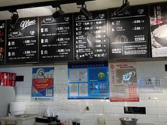 -小山城麻辣香锅(新邻生活广场店)