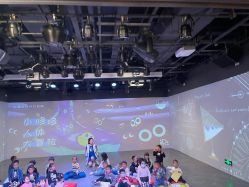 -小鸡哆哆故事屋·儿童乐园(嘉里城店)