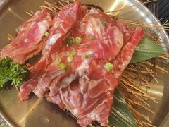 -草家酱蟹炭火烤肉店(珲春南路二店)