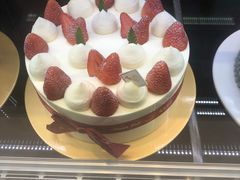 -花花卷卷·鲜食蛋糕(静安久光百货店)