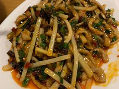鱼香肉丝-沸腾鱼家(大尧三路店)