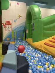 -莫莉幻想儿童乐园(武汉经开永旺店)