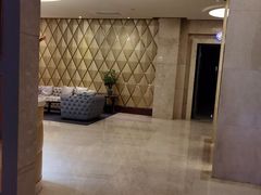 -碧涛阁水世界酒店(万家丽路店)