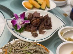 -天宜隆蘑菇宴火锅(石景山旗舰店)