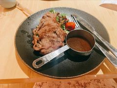 -上海三联书店READWAY(华中首店)