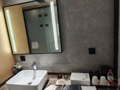 -禾尖S酒店(深圳大学店)