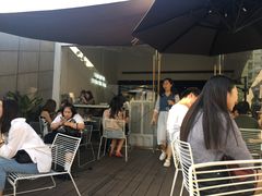 -UNI UNI(环亚凯瑟琳店)