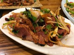 -雪乡阁东北农家菜(颛桥约好休闲街店)