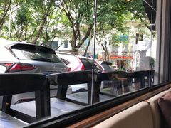 -慢象咖啡(台江店)