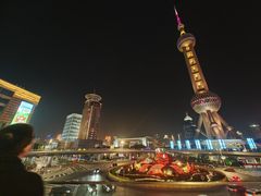 -陆家嘴空中步行连廊