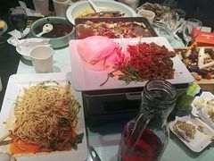 -巴特餐饮6加1音乐餐吧·新疆菜