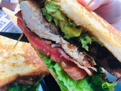 -The Habit Burger Grill 哈比特汉堡(复兴soho店)
