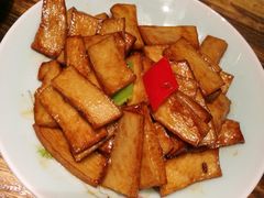 小炒杏鲍菇-胡桃里音乐酒馆(白云五号T5 MALL店)