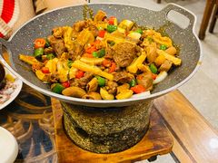 干锅肥肠-西江美食舫·江西菜(健德桥店)