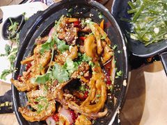 -何师烧烤Pro ·江湖川菜·小龙虾·精酿(太古里旗舰店)