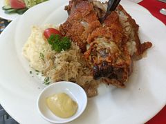 烤猪肘-申德勒加油站餐厅(三里屯北小街店)