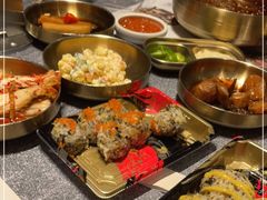 -草家酱蟹炭火烤肉店(珲春南路一店)