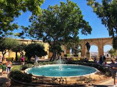 -上巴拉卡花园和下巴拉卡花园