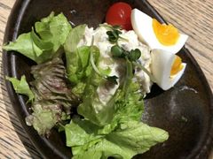 香菜木耳鲜肉-顶巧鸡汤馄饨(虹口总店)