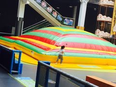 -蒙特利亲子乐园