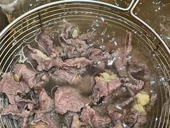 -官塘陈记鱼生·潮汕砂锅粥·牛肉火锅(潮枫路总店)