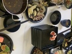 -爱伲牛肉火锅自助(景洪店)