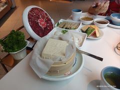 -左庭右院鲜牛肉火锅(新梅广场店)