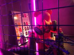 -UP嘻哈酒吧(粉巢店)