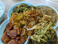 -晓宇盒饭(民安街店)