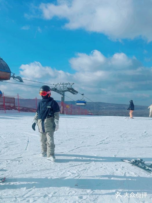 长白山华美胜地滑雪场图片