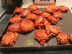 -钱小奴海鲜自助黑金店(杭州滨江龙湖店)