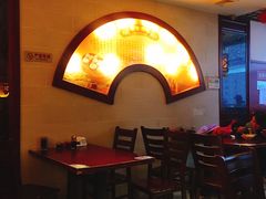 -佬钱湾仔(衣裳街店)