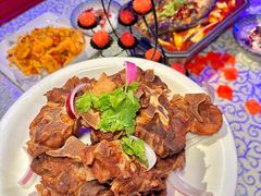 -巴特餐饮6加1音乐餐吧·新疆菜