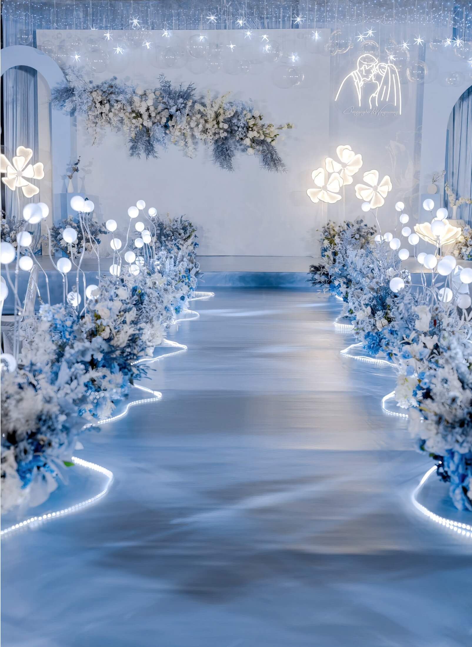 梦幻浪漫温柔治愈系蓝色婚礼