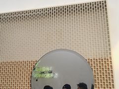 -UNI UNI(环亚凯瑟琳店)