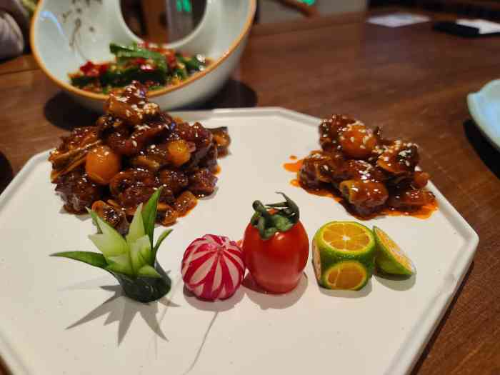 顾乡私房菜(龙湖u城店"u城天街4楼位置很好找,环境自然没的说.