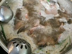 -老石黑山羊毛驴肉火锅(金凯广场店)