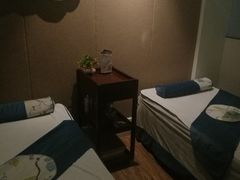 -新盈光·云会所(百丈东路店)
