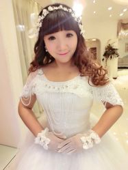 点击看大图 艾米丽新娘造型-艾米丽婚纱礼服