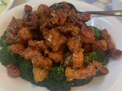梅子脆香骨-海上人家The Sea Food Paradise Restaurant & Bar