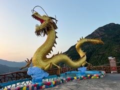 -黄腾峡天门悬廊