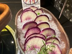冰淇淋萝卜-季季山·云南野生菌火锅(上海首店)