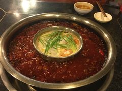 -邓莽子老火锅(中兴路总店)
